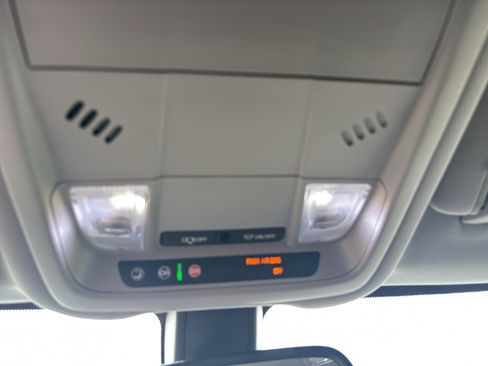 Used 2019 GMC Terrain SLE FWD image 21