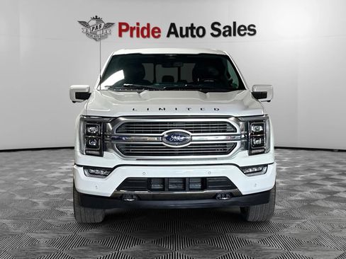 Used 2023 Ford F150 Limited image 3