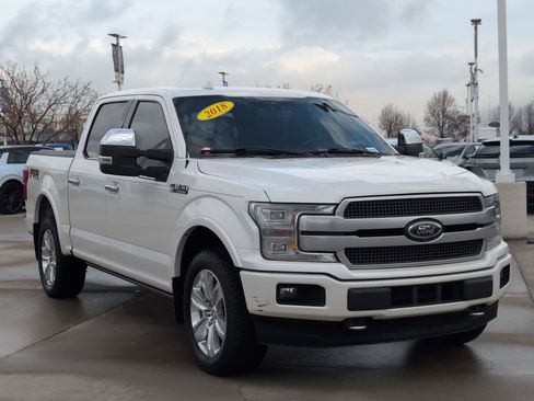 Used 2018 Ford F150 Platinum w/ Equipment Group 701A Luxury image 7