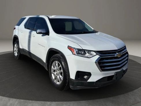 Used 2019 Chevrolet Traverse LS AWD/4WD image 1