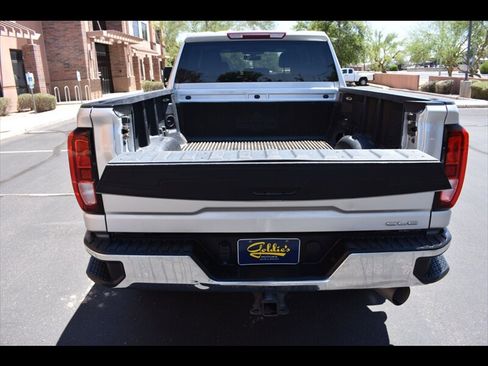Used 2021 GMC Sierra 2500 SLE w/ SLE Convenience Package AWD/4WD image 24