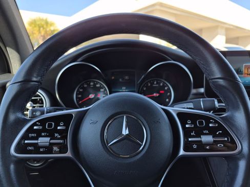 Used 2022 Mercedes-Benz GLC 300 image 14