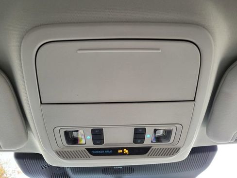 New 2026 Ford Explorer Active image 18