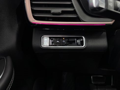 Certified 2025 Buick Envision Sport Touring AWD/4WD image 20