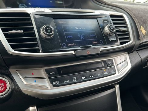 Used 2013 Honda Accord EX-L image 26