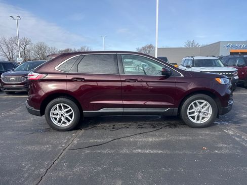 Used 2024 Ford Edge SEL w/ Convenience Package image 6