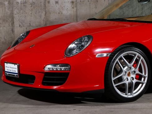 Used 2009 Porsche 911 Carrera S image 11