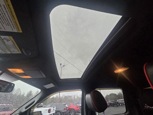 Used 2014 Ford F150 FX4 w/ Equipment Group 402A Luxury image 32