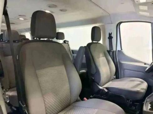 Used 2024 Ford Transit 350 XLT image 26