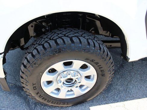 Used 2024 Ford F350 XLT w/ FX4 Off-Road Package AWD/4WD image 3