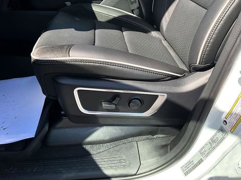 New 2026 RAM 1500 Laramie w/ Night Edition AWD/4WD image 15