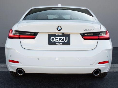 Used 2024 BMW 330i Sedan w/ Premium Package image 30