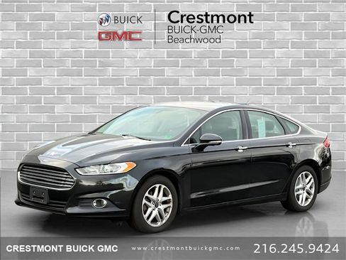 Used 2015 Ford Fusion SE w/ Equipment Group 202A image 1