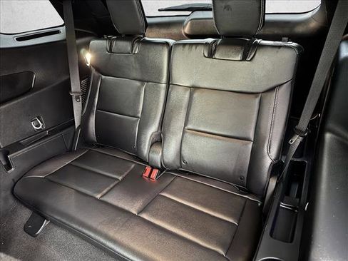 Used 2024 Ford Explorer ST w/ Equipment Group 401A image 19