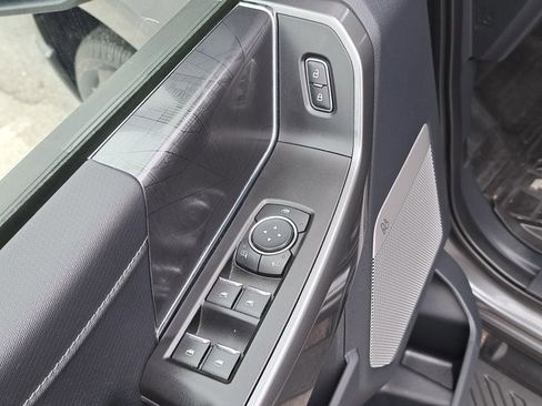 Certified 2022 Ford F150 XLT w/ Equipment Group 302A High image 21