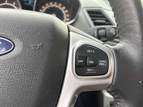 Used 2016 Ford Fiesta SE image 26