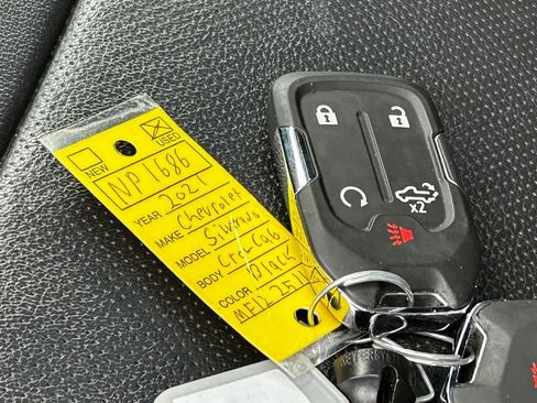 Used 2021 Chevrolet Silverado 2500 High Country w/ Z71 Off-Road Package image 94