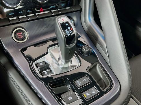 Used 2024 Jaguar F-TYPE R-Dynamic image 17