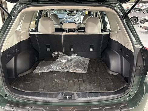 Used 2023 Subaru Forester AWD/4WD image 25