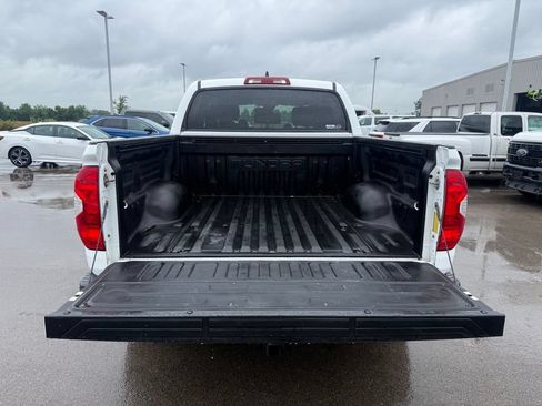 Used 2020 Toyota Tundra SR5 w/ TRD Off-Road Package AWD/4WD image 18