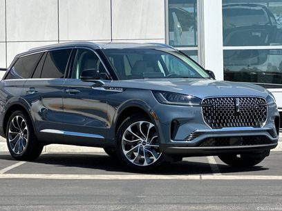 New 2025 Lincoln Aviator 2WD