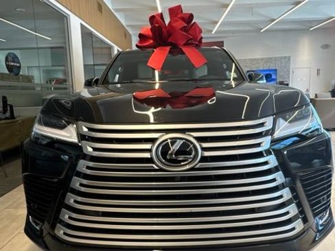 New 2026 Lexus LX 700h Luxury AWD/4WD image 2