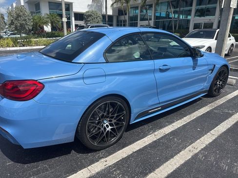 Used 2019 BMW M4 Convertible w/ Competition Package image 12