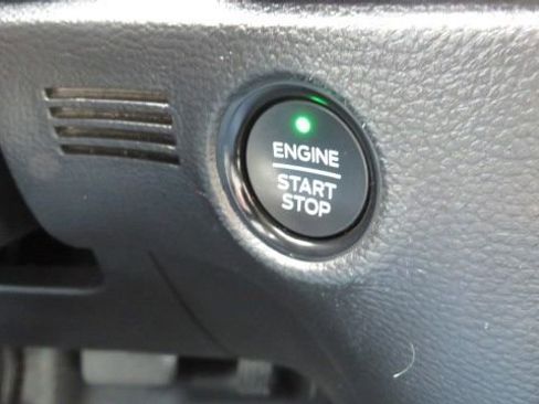 Certified 2019 Ford Ranger Lariat w/ Equipment Group 501A Mid image 21