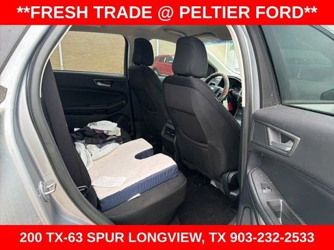 Used 2020 Ford Edge SE FWD image 23