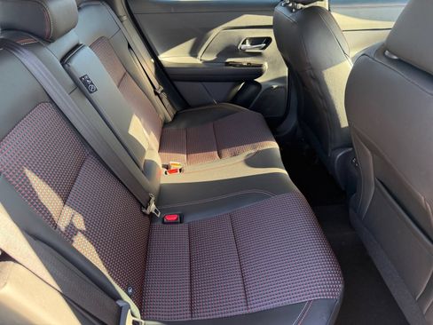 New 2026 Nissan Kicks SR FWD image 12