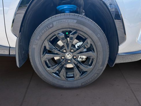 Used 2024 Toyota RAV4 XSE image 17