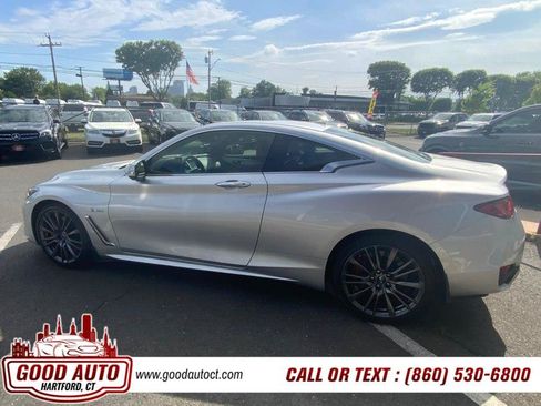 Used 2017 INFINITI Q60 Red Sport 400 AWD/4WD image 8