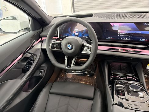 New 2027 BMW 530i w/ M Sport Package RWD image 24