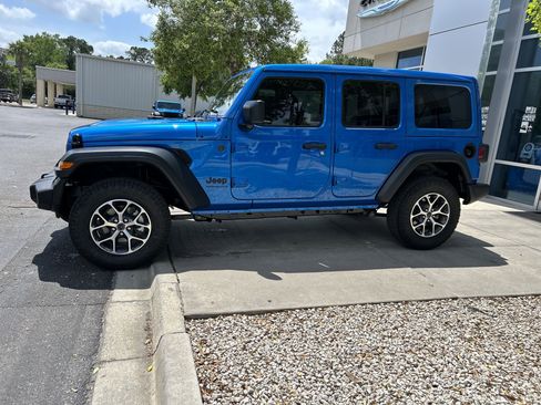 New 2025 Jeep Wrangler Sport S image 6