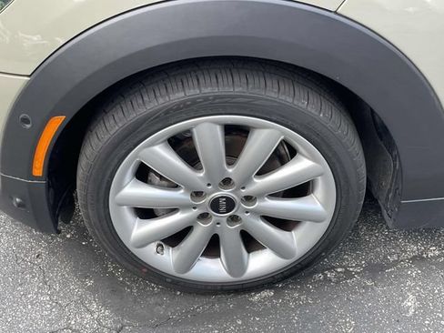 Used 2019 MINI Cooper 2-Door Hardtop w/ Storage Package FWD image 12