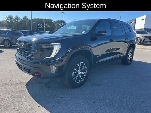 Used 2024 GMC Acadia AT4 w/ Luxury Package image 3