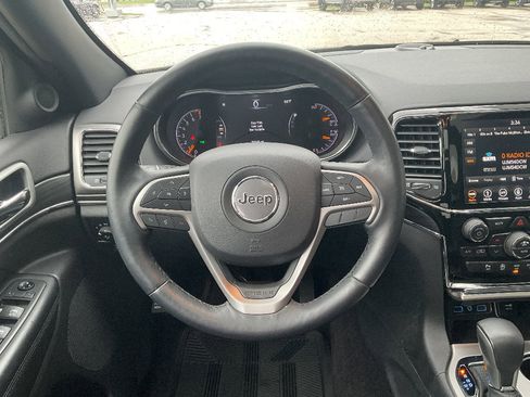 Used 2019 Jeep Grand Cherokee Limited w/ Luxury Group II image 11