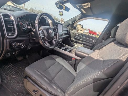 Used 2019 RAM 1500 Big Horn AWD/4WD image 18