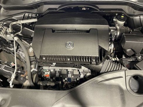 Used 2023 Acura MDX SH-AWD w/ Technology Package image 9