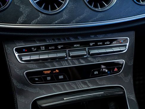 Used 2022 Mercedes-Benz CLS 450 4MATIC w/ Premium Package image 49