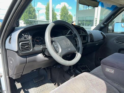 Used 1999 Dodge Ram 2500 Truck 4x4 Quad Cab image 32