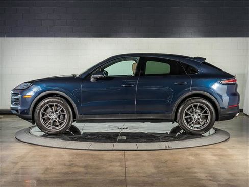 Certified 2026 Porsche Cayenne Coupe image 2