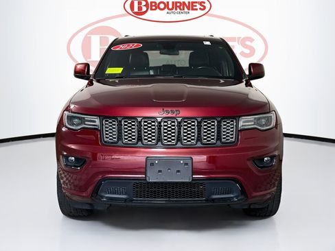 Used 2021 Jeep Grand Cherokee Laredo X AWD/4WD image 6