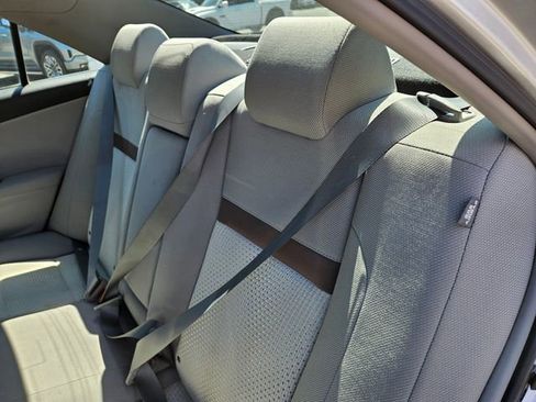 Used 2012 Toyota Camry XLE FWD image 8