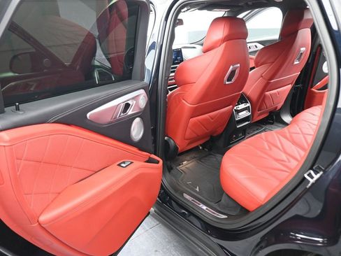 Used 2024 BMW XM image 42