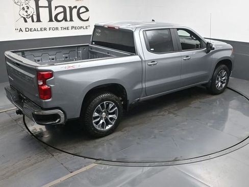 New 2026 Chevrolet Silverado 1500 LT image 18