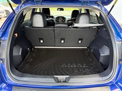 Used 2024 Subaru Crosstrek 2.5i Limited AWD/4WD image 23