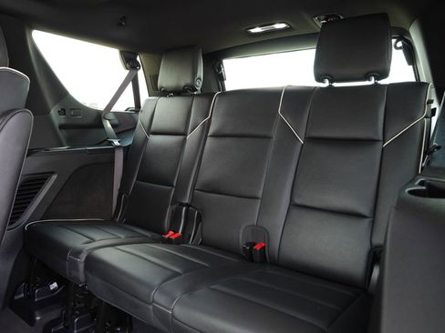 Certified 2025 Cadillac Escalade Sport w/ Touring Package AWD/4WD image 21