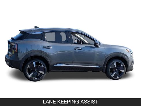 New 2026 Nissan Kicks SR image 6
