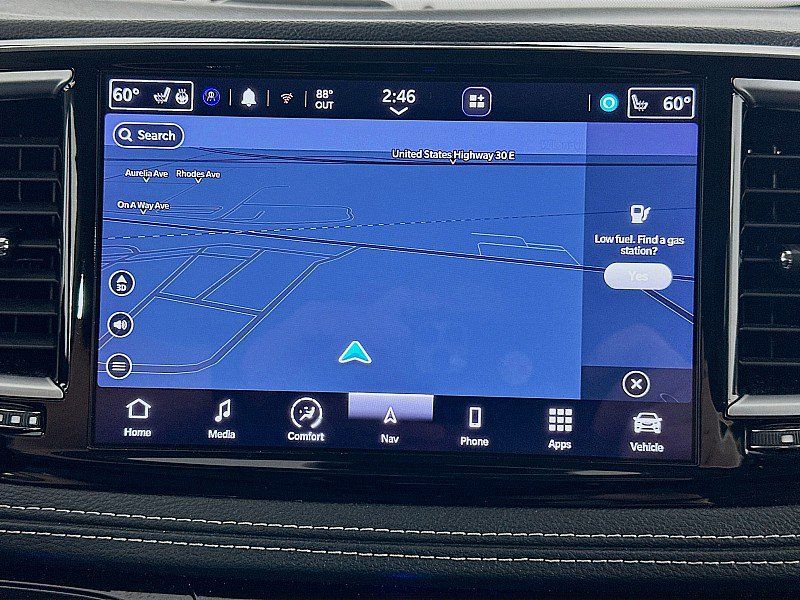 Used 2023 Chrysler Pacifica Limited FWD image 16
